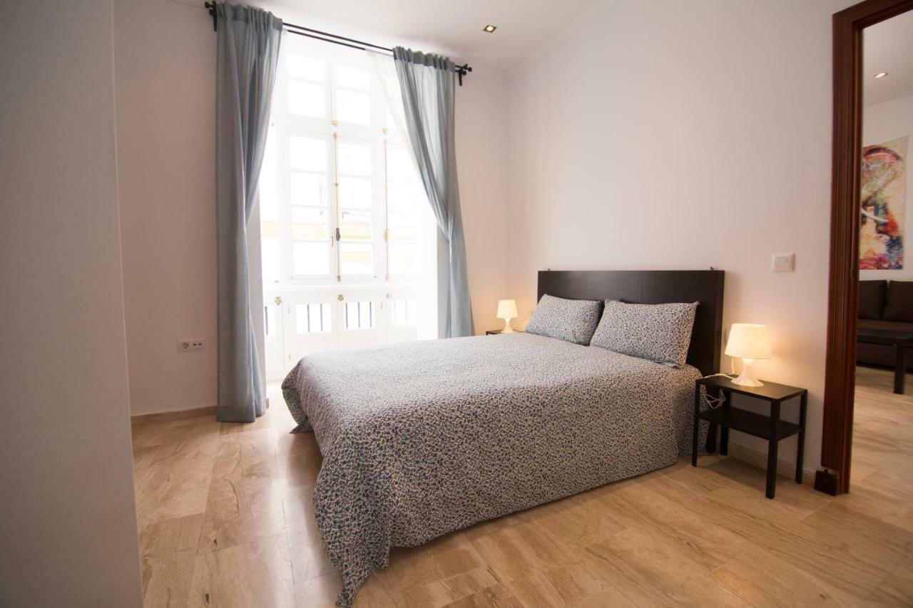 Apartamento Extraordinario Piso Junto Playa Y En Pleno Centro Cádiz Exterior foto
